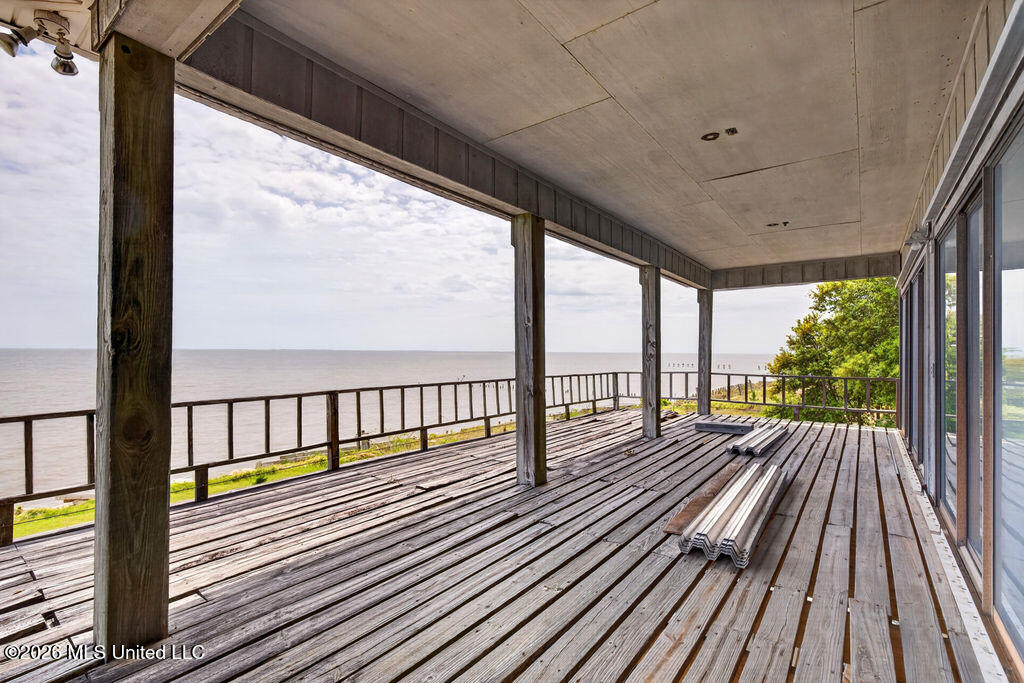 5329 East Belle Fontaine Road Ocean Springs, MS 39564 - Photo 12 of 43 5329EBelleFontaine-28