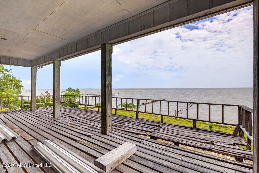 5329 East Belle Fontaine Road Ocean Springs, MS 39564 - Photo 13 of 43 5329EBelleFontaine-29