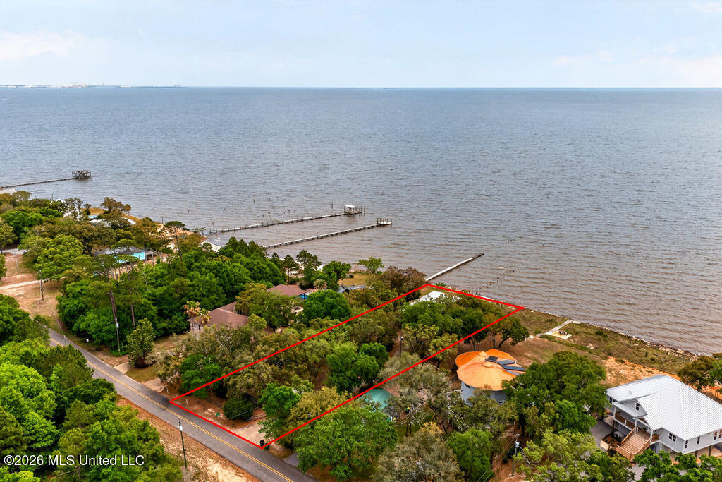 5329 East Belle Fontaine Road Ocean Springs, MS 39564 - Photo 34 of 43 5329EBelleFontaine-38