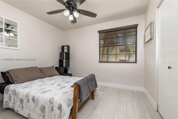 $3,500 | 3559 Magellan Circle, Unit 3232, Aventura, FL 33180