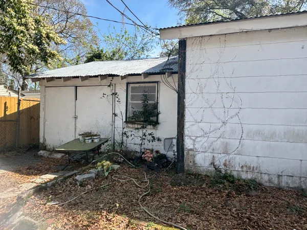 $329,000 | 1907 Helm Avenue, North Charleston, SC 29405