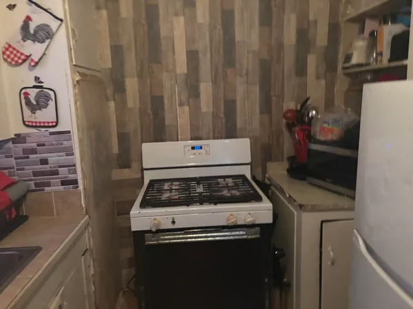 $329,000 | 1907 Helm Avenue, North Charleston, SC 29405
