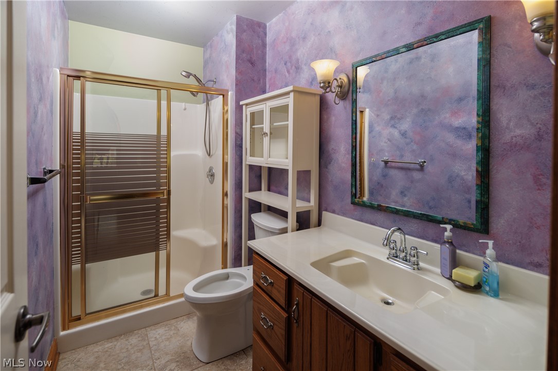 4684 Dobbins Road Youngstown, OH 44514 - Photo 19 of 29 Gallery Image 19