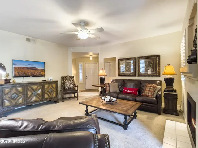 $4,000 | 15151 North Frank Lloyd Wright Boulevard, Unit 1082, Scottsdale, AZ 85260