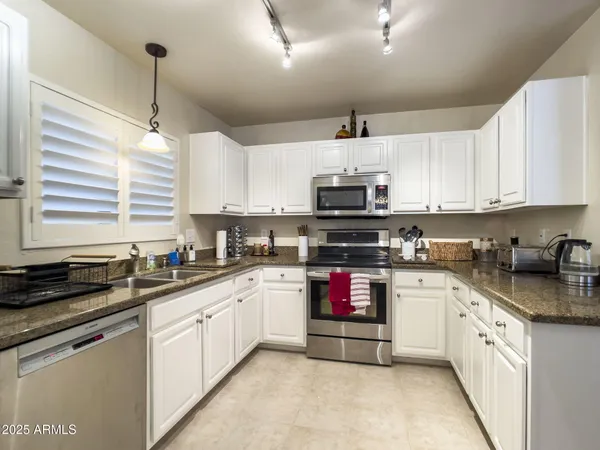 $4,000 | 15151 North Frank Lloyd Wright Boulevard, Unit 1082, Scottsdale, AZ 85260