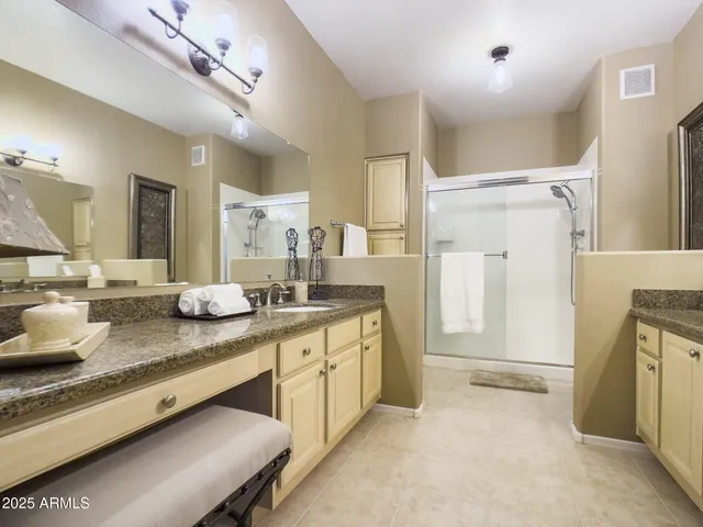 $4,000 | 15151 North Frank Lloyd Wright Boulevard, Unit 1082, Scottsdale, AZ 85260