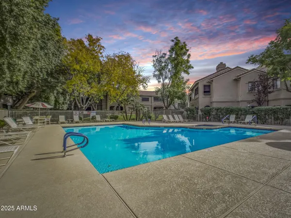 $4,000 | 15151 North Frank Lloyd Wright Boulevard, Unit 1082, Scottsdale, AZ 85260