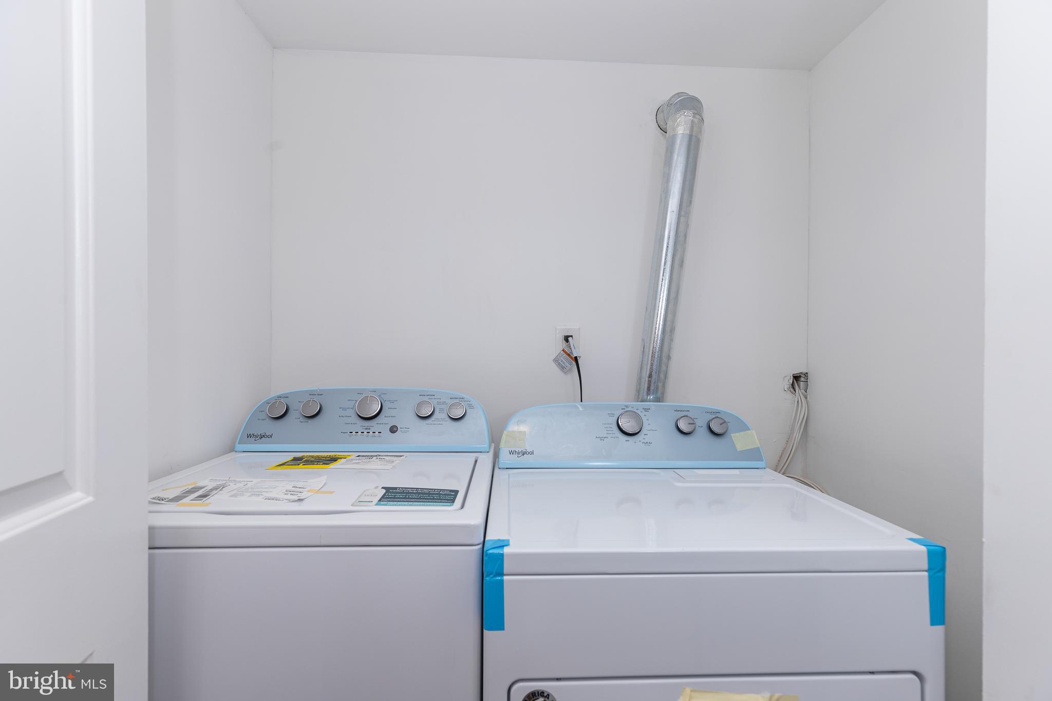 1701 Patapsco Street Baltimore, MD 21230 - Photo 40 of 52 a utility room with dryer and washer