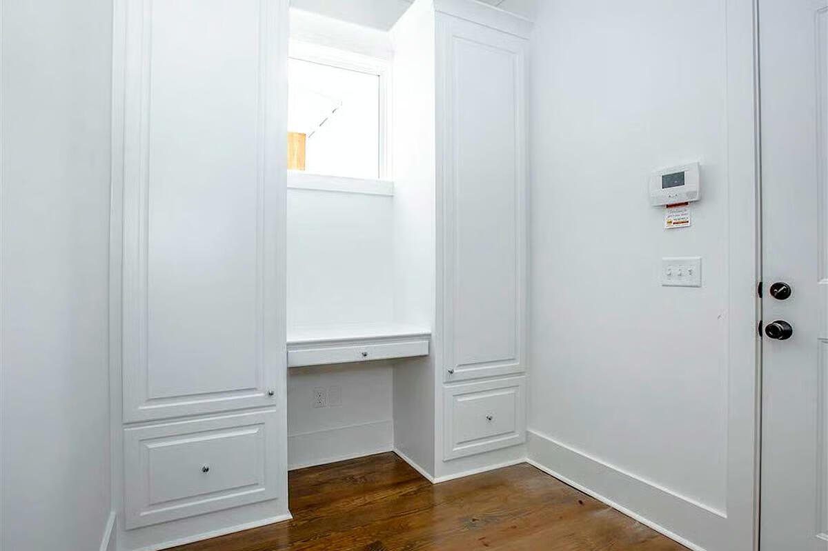 20957 North Dixboro Road South Lyon, MI 48178 - Photo 15 of 40 The Benefit of Brand New Builds (22)