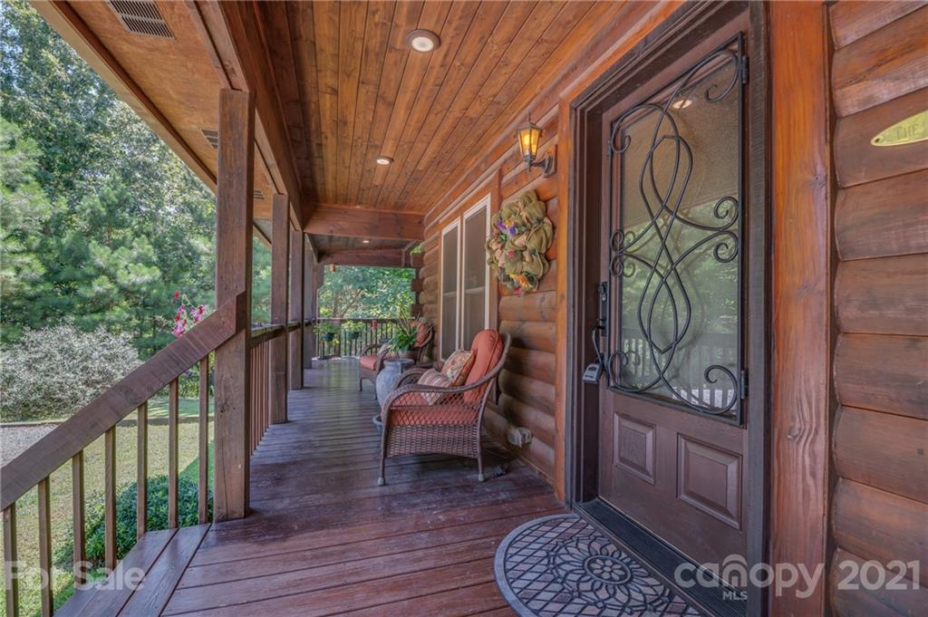 968 Cross Ridge Drive Rutherfordton, NC 28139 - Photo 24 of 39 a view of a chairs in the balcony