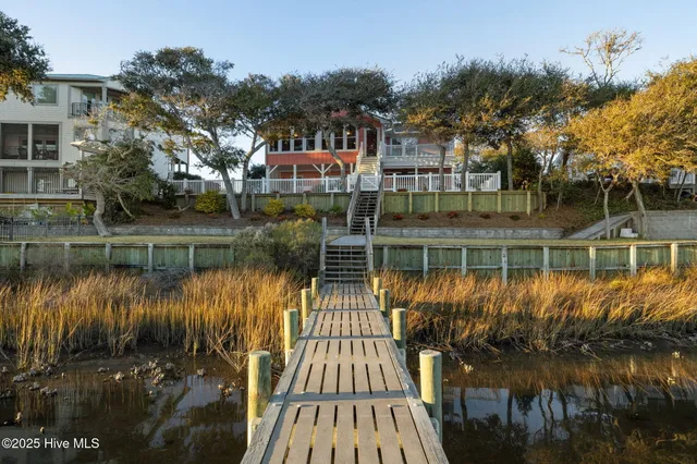 $1,940,000 | 7023 Archers Creek Drive, Emerald Isle, NC 28594