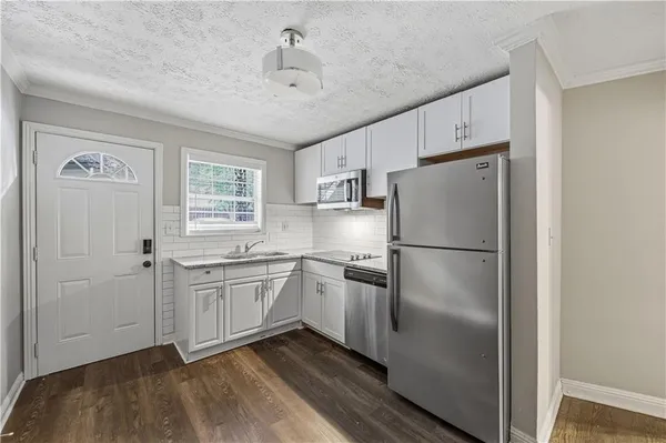 $1,250 | 21 Delmont Drive Northeast, Unit 3, Atlanta, GA 30305