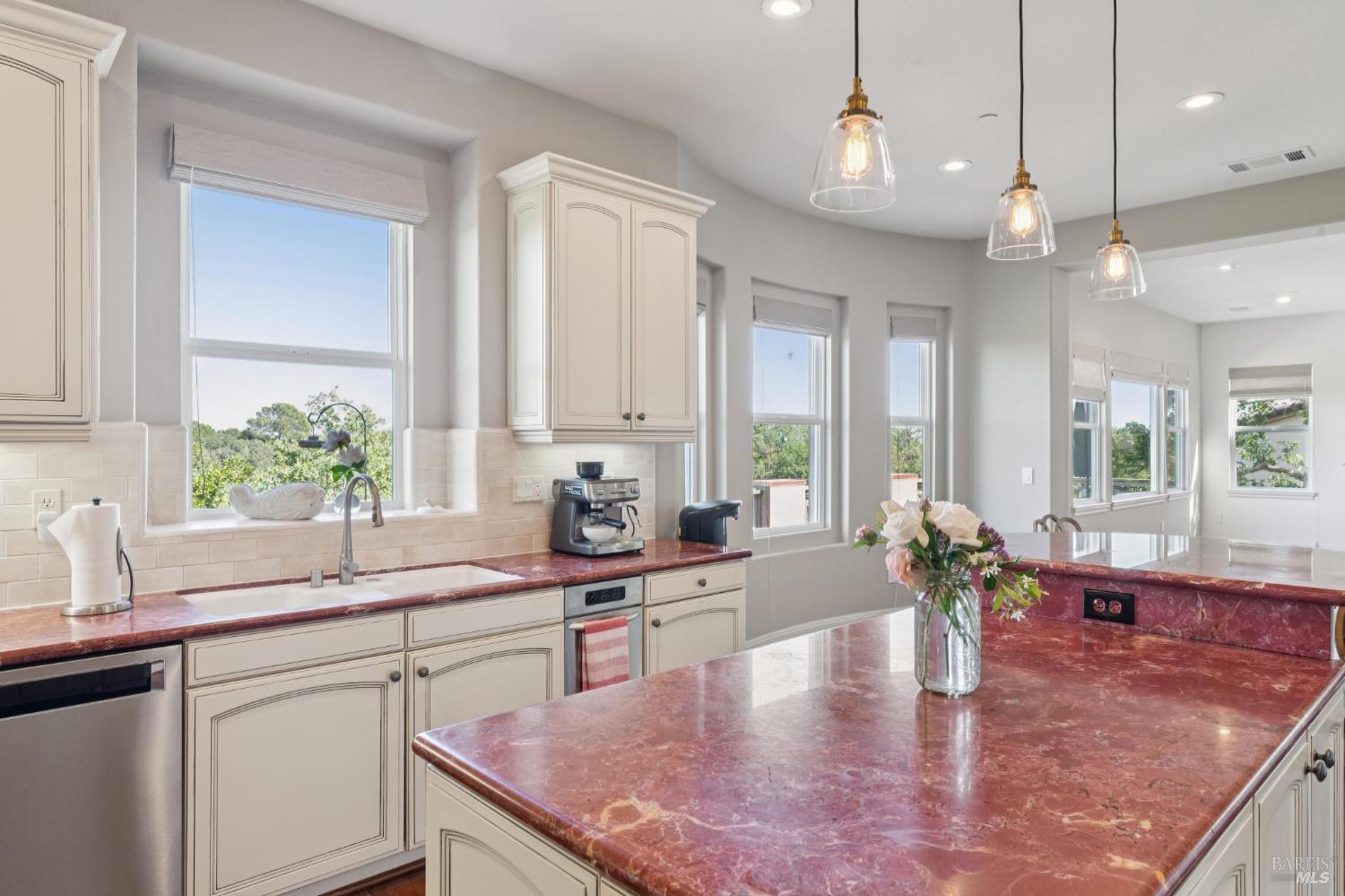 115 Stone Tree Lane Novato, CA 94945 - Photo 20 of 49