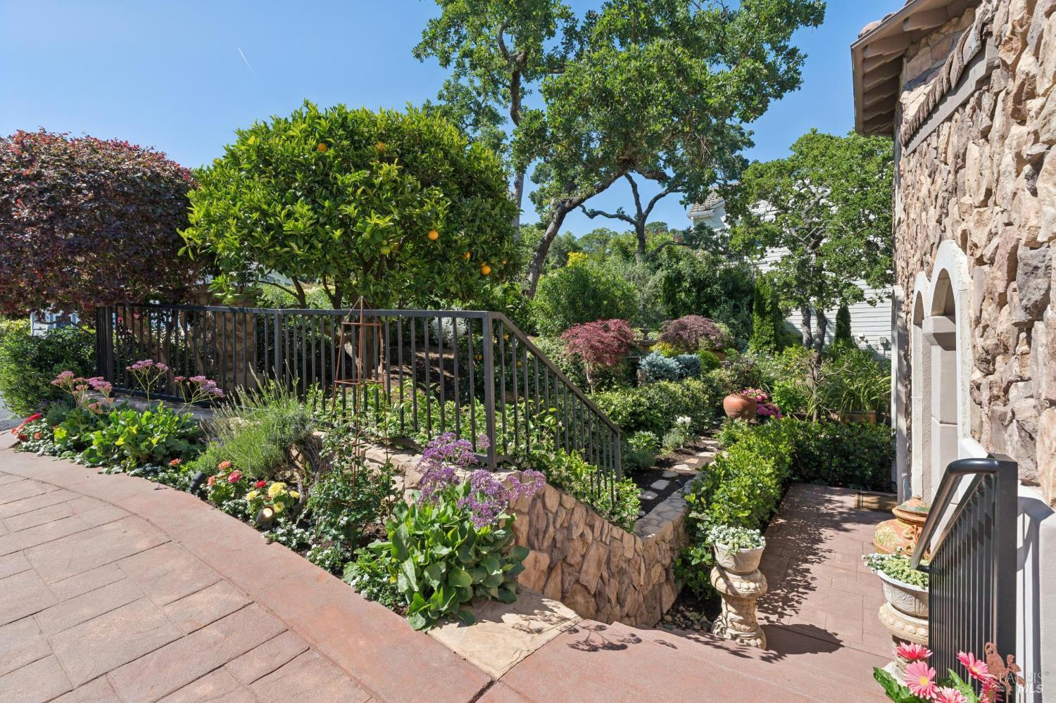 115 Stone Tree Lane Novato, CA 94945 - Photo 4 of 49