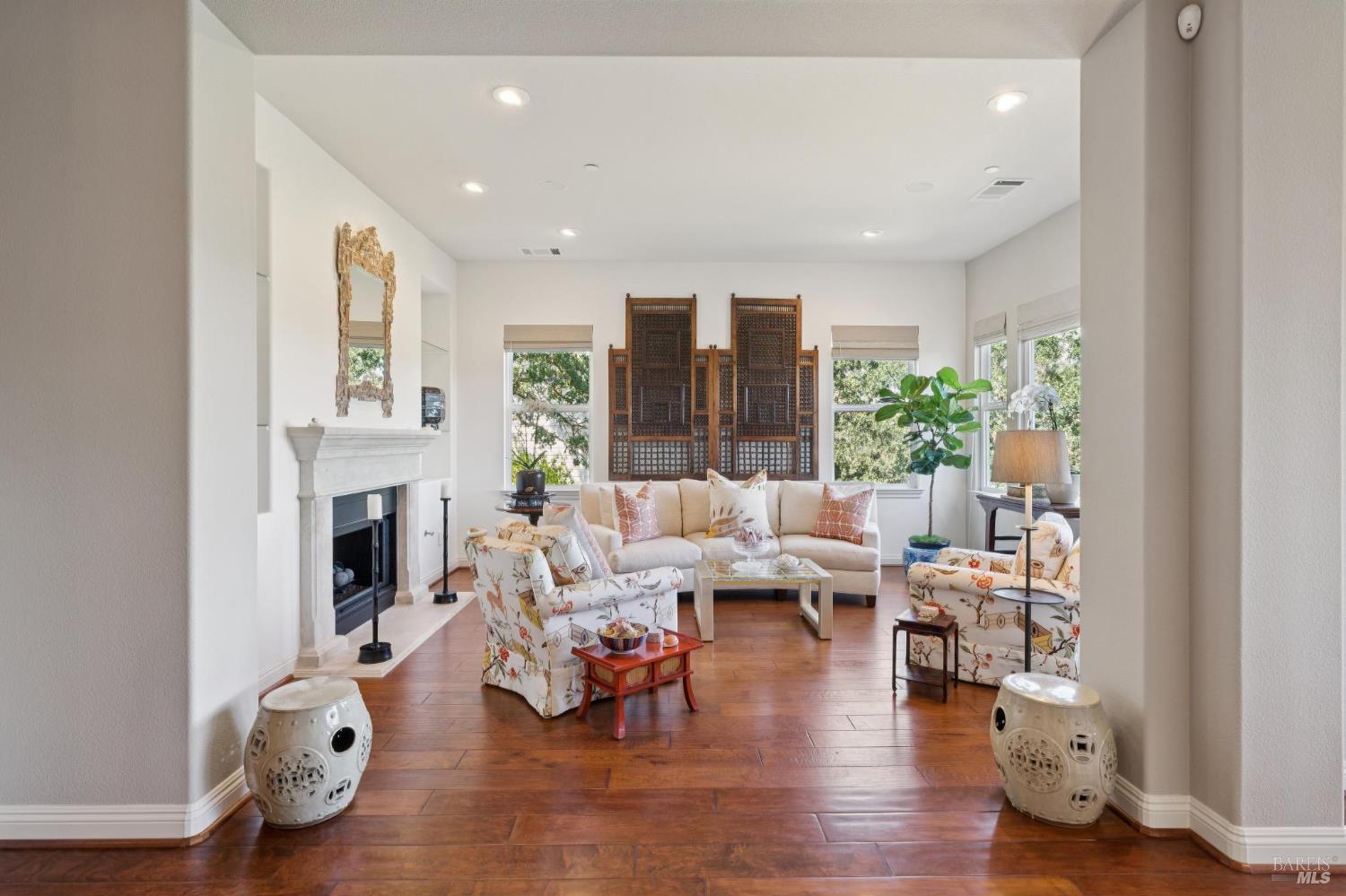 115 Stone Tree Lane Novato, CA 94945 - Photo 10 of 49