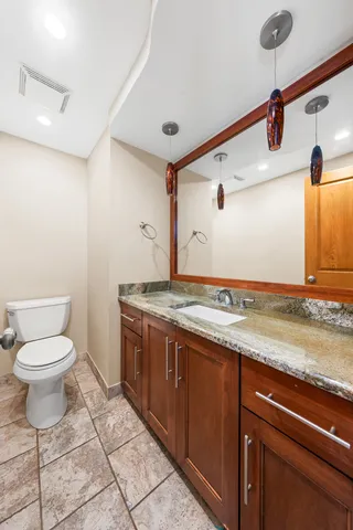 $3,200 | 104 South Knollwood Drive, Schaumburg, IL 60193