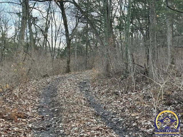 $790,000 | 101-st Southeast Croco Road, Berryton, KS 66409