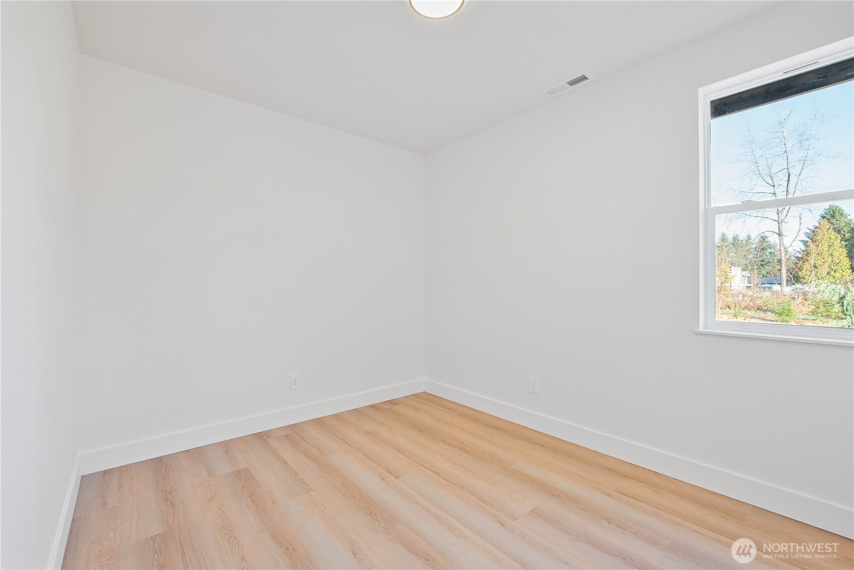 176 Wake Robin Lane Longview, WA 98632 - Photo 17 of 37