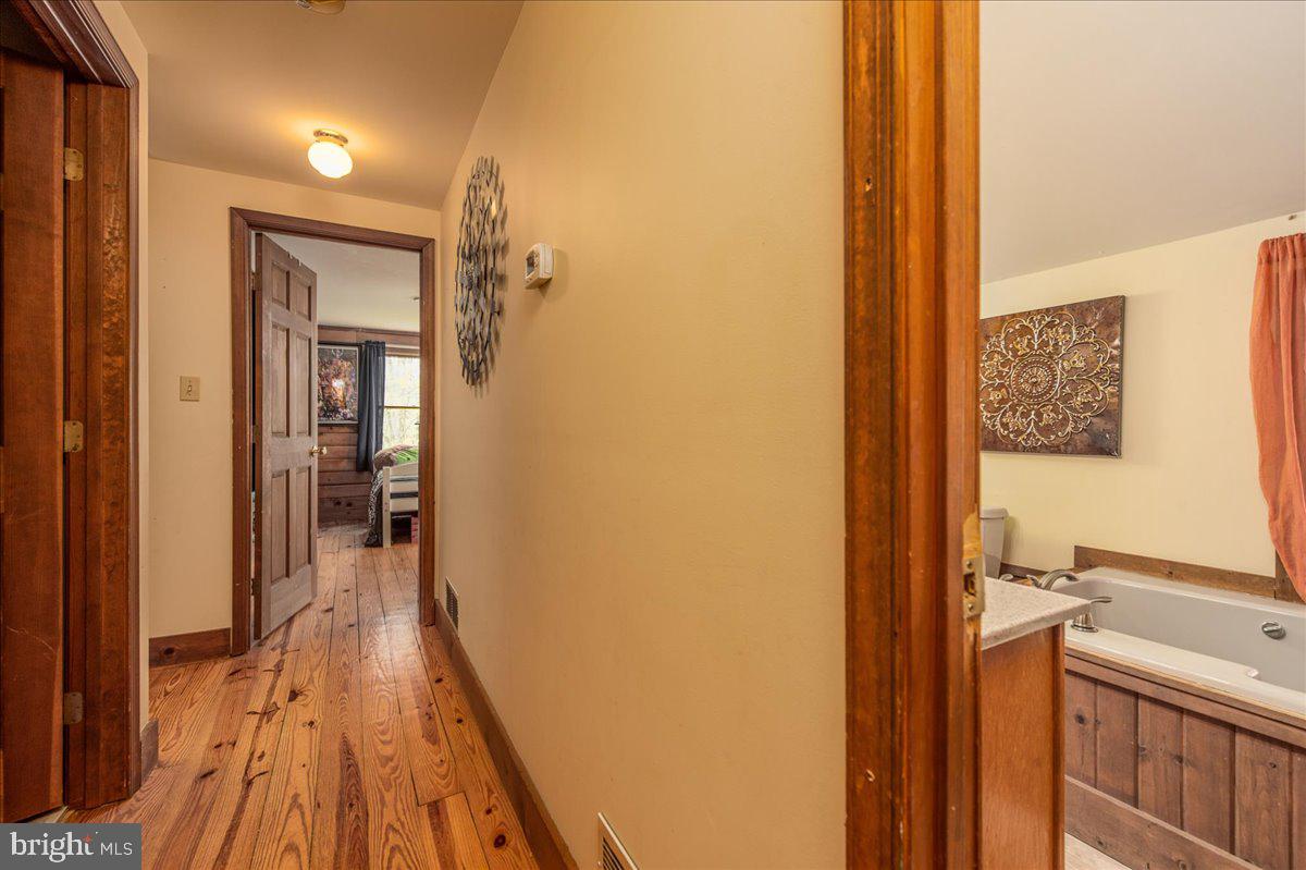 271 Comstock Drive Shepherdstown, WV 25443 - Photo 20 of 76 Upstairs Hall