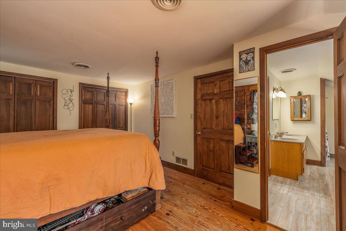 271 Comstock Drive Shepherdstown, WV 25443 - Photo 21 of 76 Master Bedroom