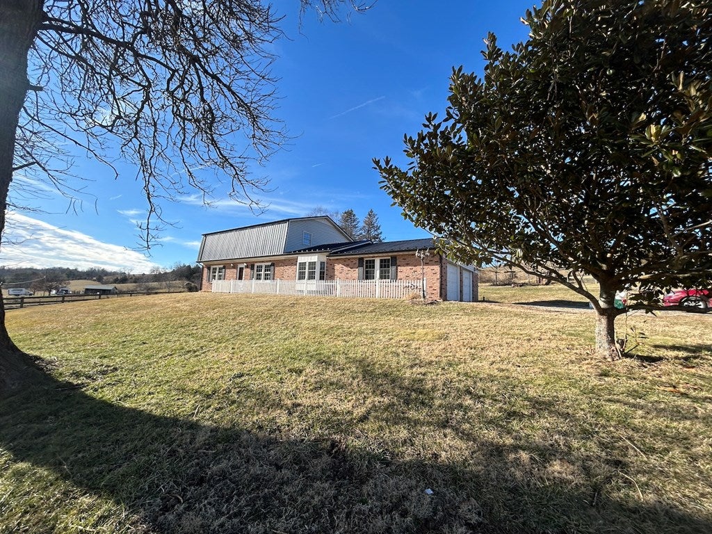 764 Stillwell Road Draper, VA 24324 - Photo 47 of 68 Gallery Image 47