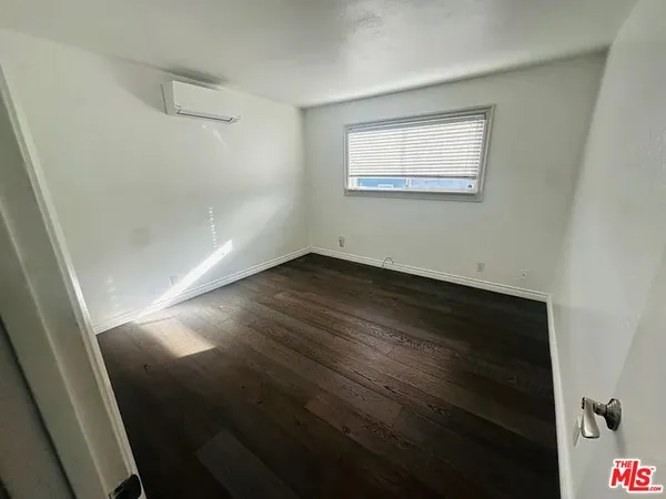 $6,595 | 36 Breeze Avenue, Unit 4, Venice, CA 90291