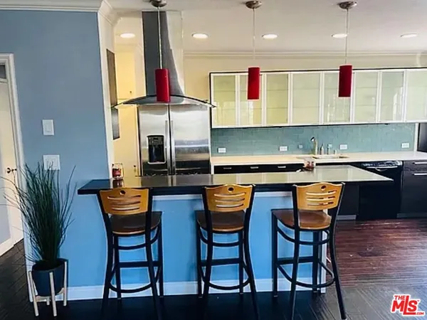 $6,595 | 36 Breeze Avenue, Unit 4, Venice, CA 90291