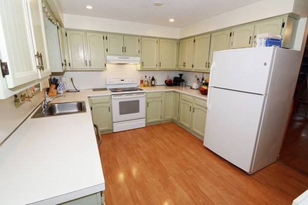 17 Hawser Lane, Unit 17 Swampscott, MA 01907 - Photo 10 of 41