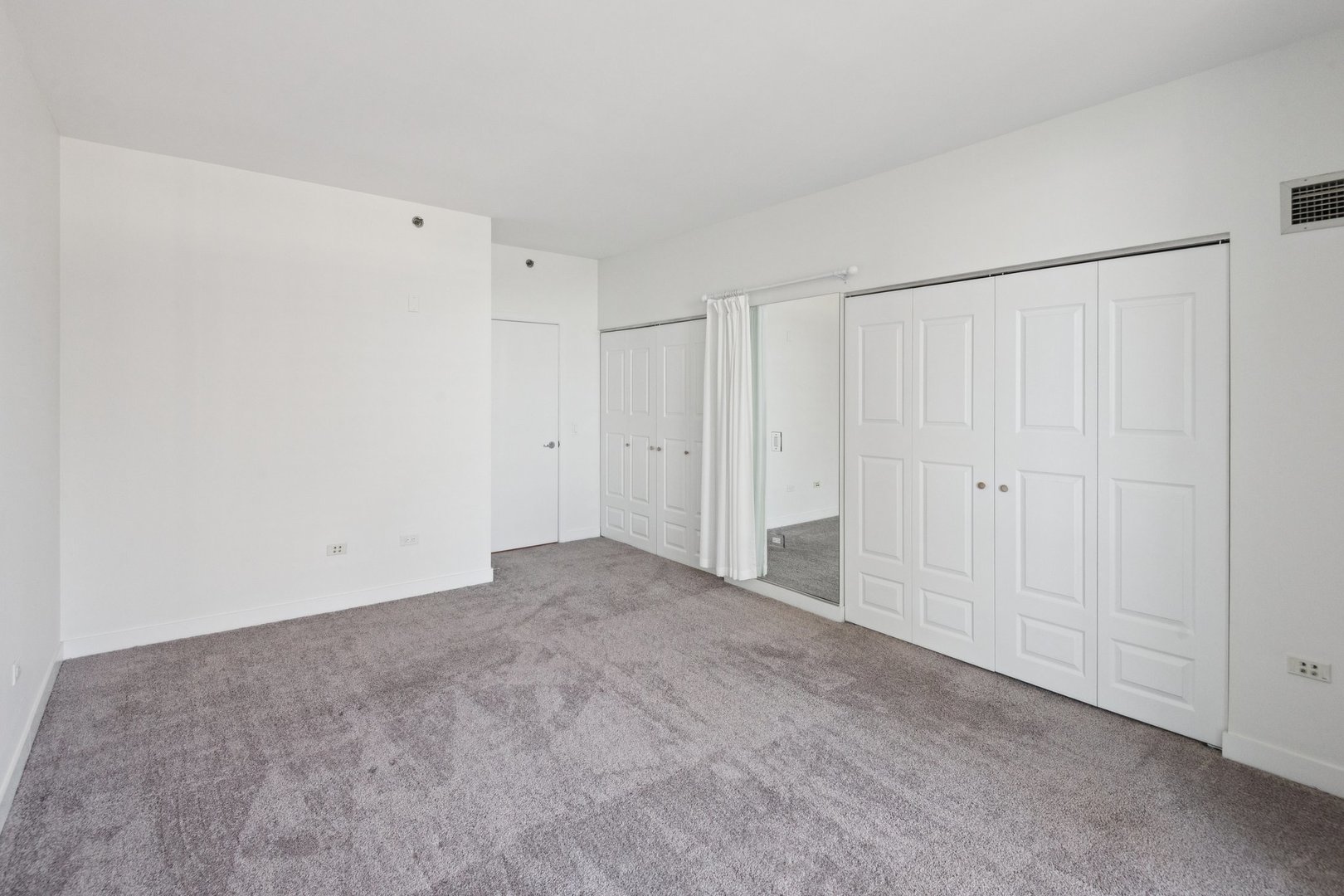 8 East Randolph Street, Unit 3102 Chicago, IL 60601 - Photo 14 of 20
