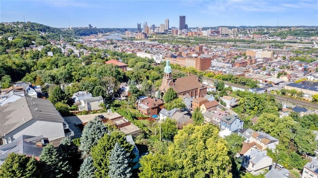 39 Eleanor Street Pittsburgh, PA 15203 - Photo 25 of 25 a view of a city