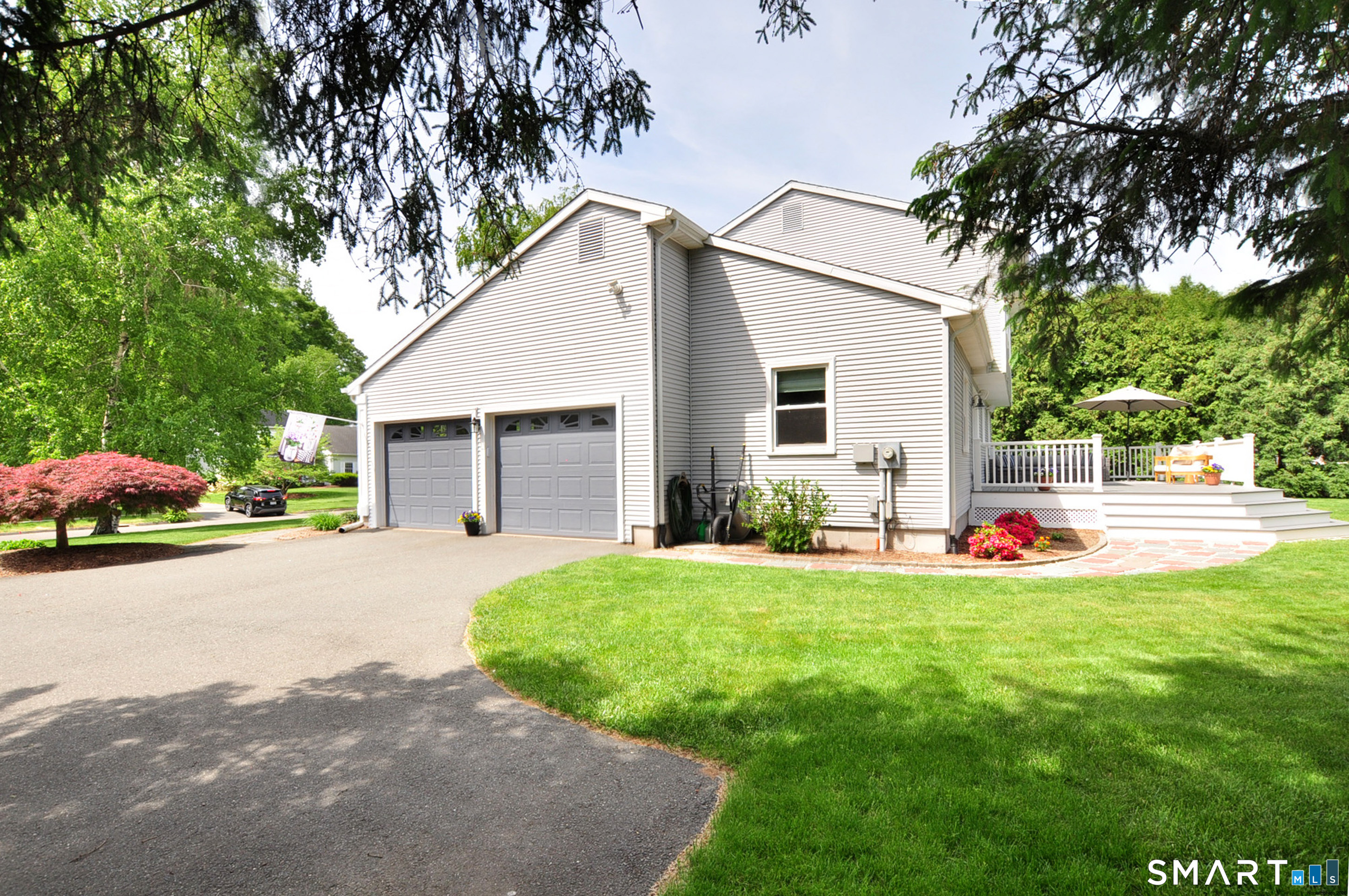 22 Pebblebrook Windsor, CT 06095 - Photo 3 of 36