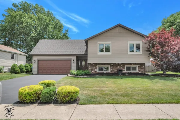 $425,000 | 765 Balboa Terrace West, Bartlett, IL 60103