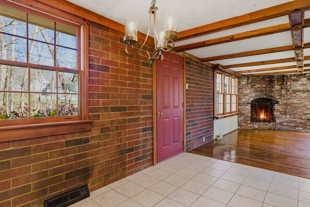 2 North Street Merrimac, MA 01860 - Photo 11 of 42