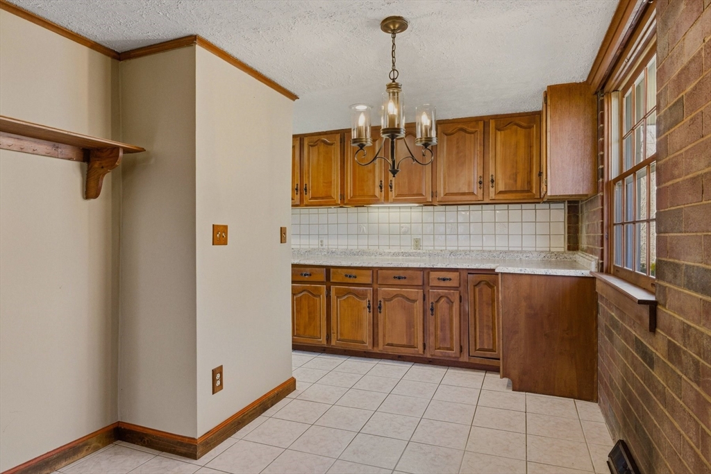 2 North Street Merrimac, MA 01860 - Photo 12 of 42