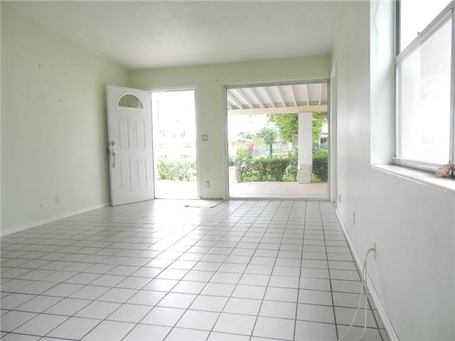 2392 Rue Road West Palm Beach, FL 33415 - Photo 2 of 14 Additional Photo