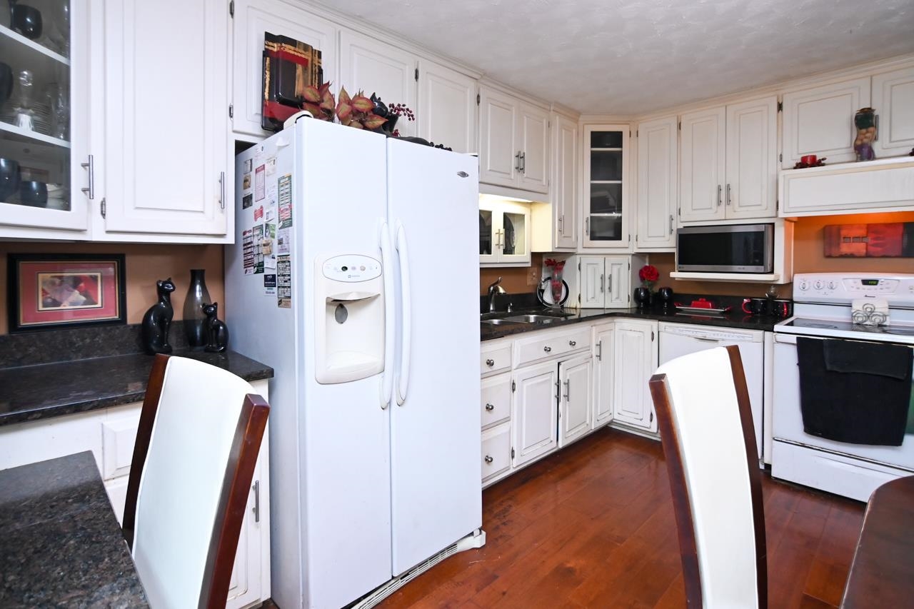 3379 Belmar Road Green Bay, WI 54313 - Photo 17 of 58