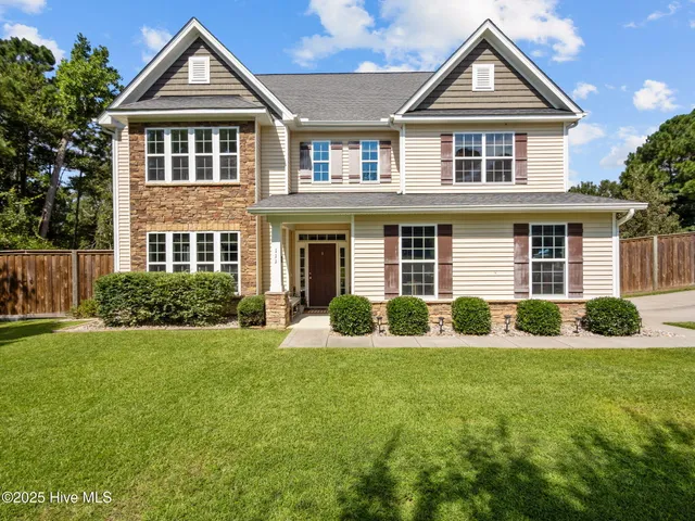 $665,000 | 111 Creek End Court, Swansboro, NC 28584