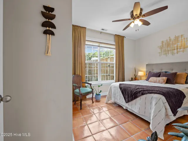 $665,000 | 111 Creek End Court, Swansboro, NC 28584