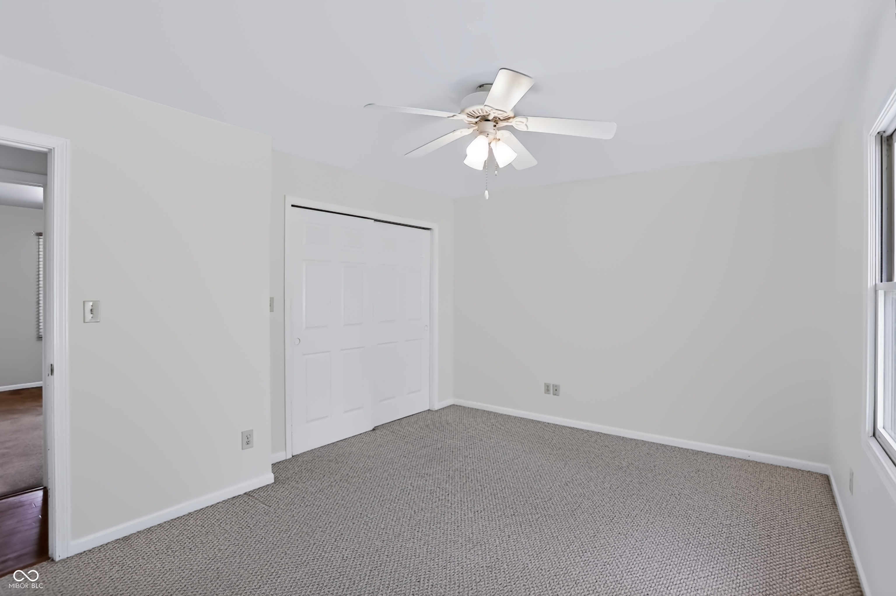 1186 Madrid Road Greenwood, IN 46143 - Photo 27 of 53