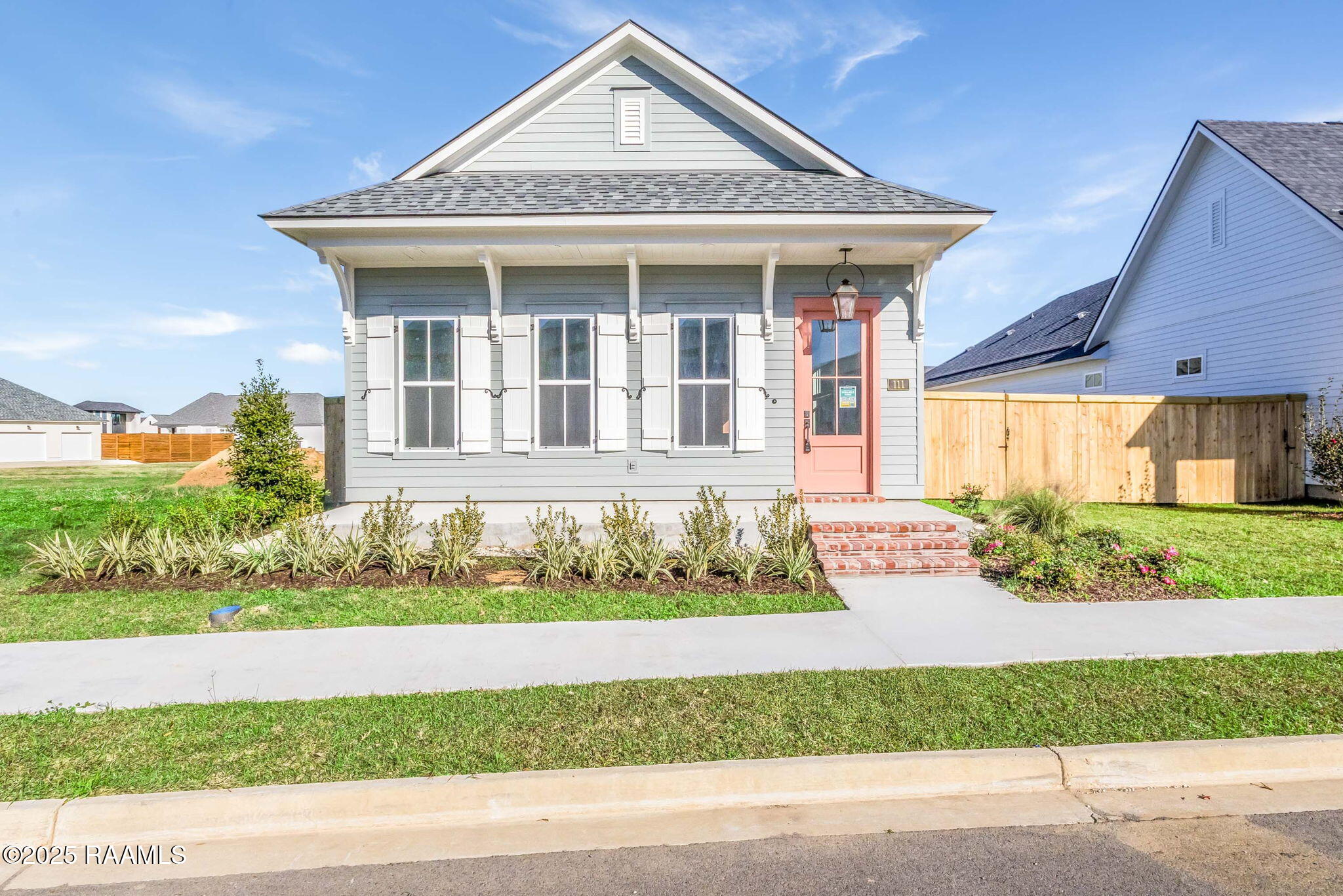 1-web-or-mls-111 Appleton Lane-1