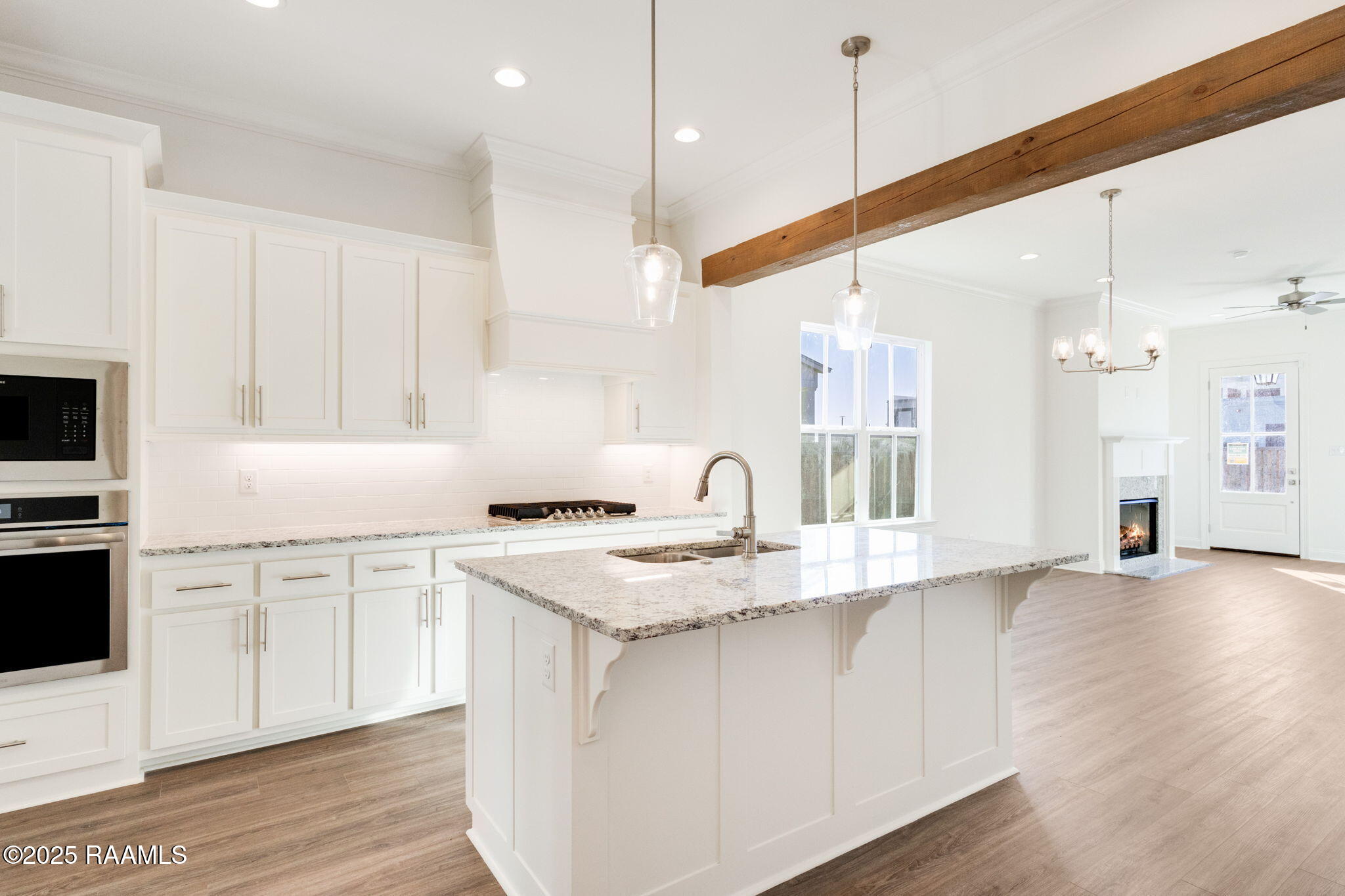 111 Appleton Lane Youngsville, LA 70592 - Photo 8 of 28 6-web-or-mls-111 Appleton Lane-6