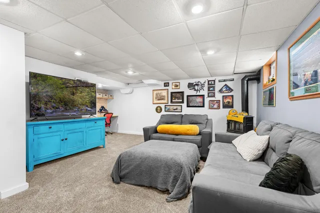 $235,000 | 308 1st Street Northeast, Hayfield, MN 55940