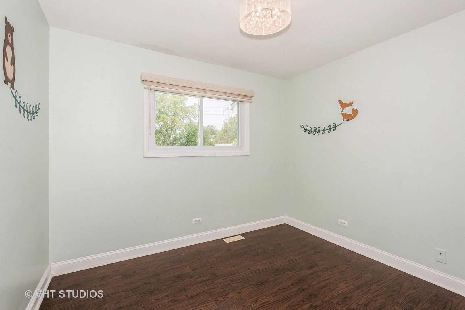 2S105 Valley Road Lombard, IL 60148 - Photo 16 of 34