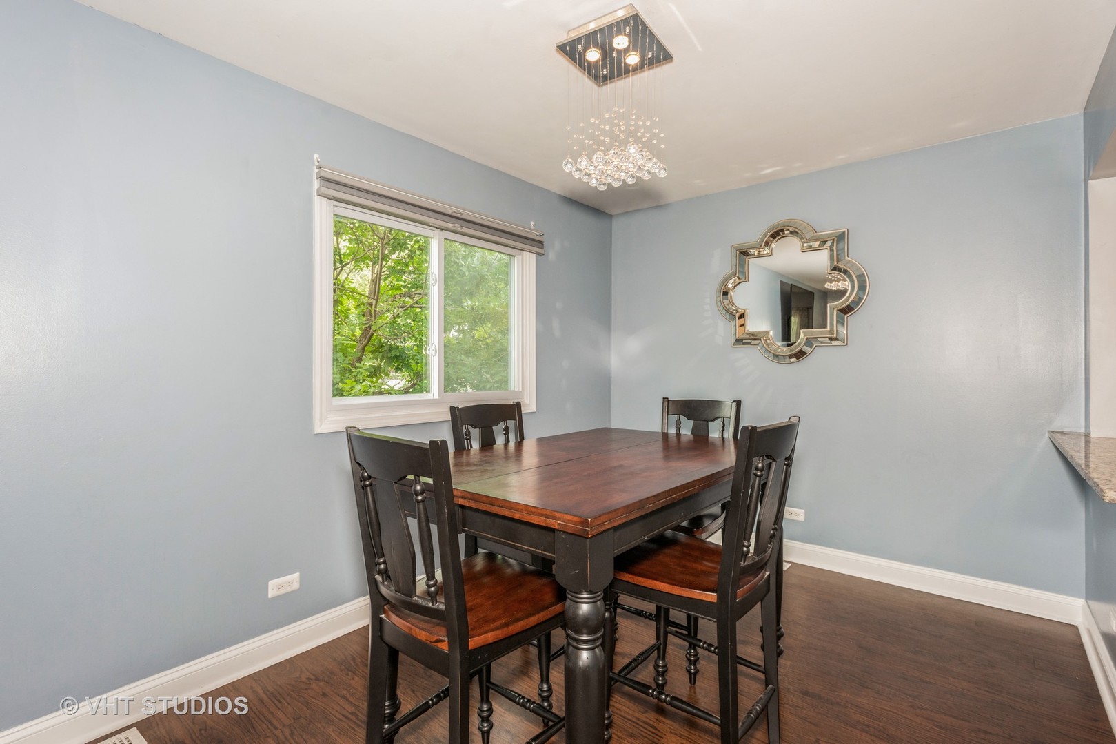2S105 Valley Road Lombard, IL 60148 - Photo 8 of 34