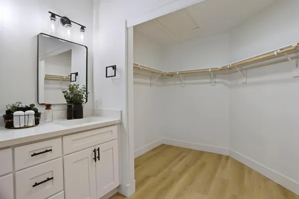 $689,500 | 230 Thomas Dehaven Lane, Tracy, CA 95376