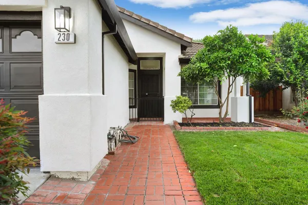 $689,500 | 230 Thomas Dehaven Lane, Tracy, CA 95376