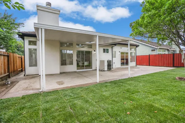 $689,500 | 230 Thomas Dehaven Lane, Tracy, CA 95376