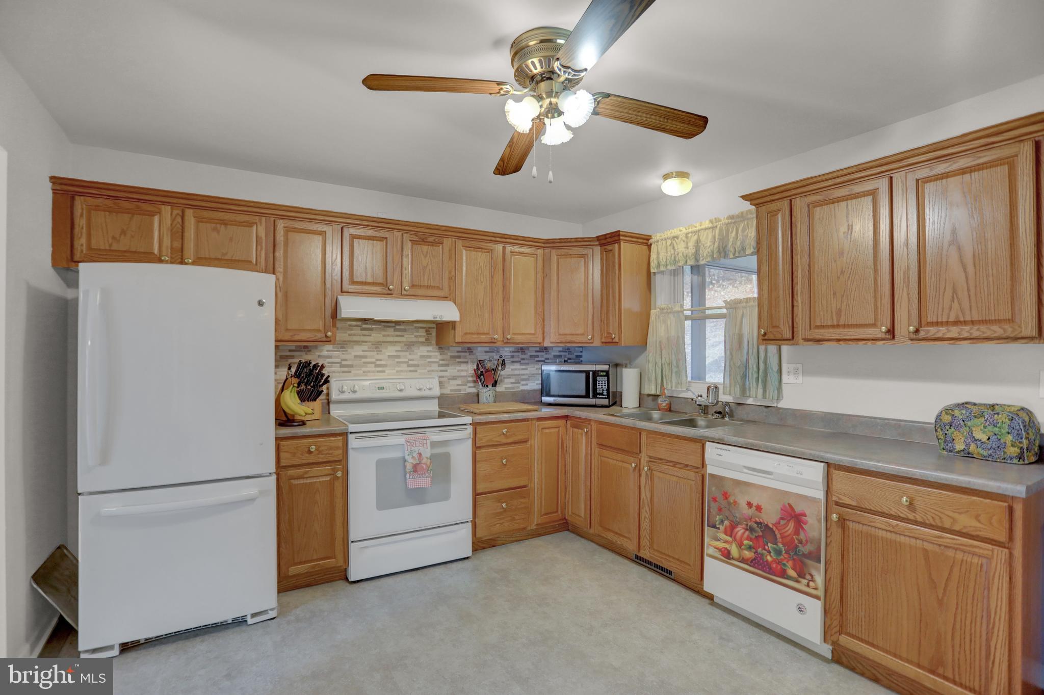 137 Rambo Hill Road Shermans Dale, PA 17090 - Photo 5 of 43 Gallery Image 5