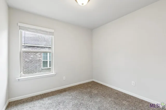 $205,900 | 28473 Evangeline Lane, Albany, LA 70711