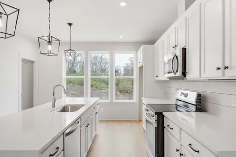 $449,900 | 224 Arrowhead Drive, Nashville, TN 37216